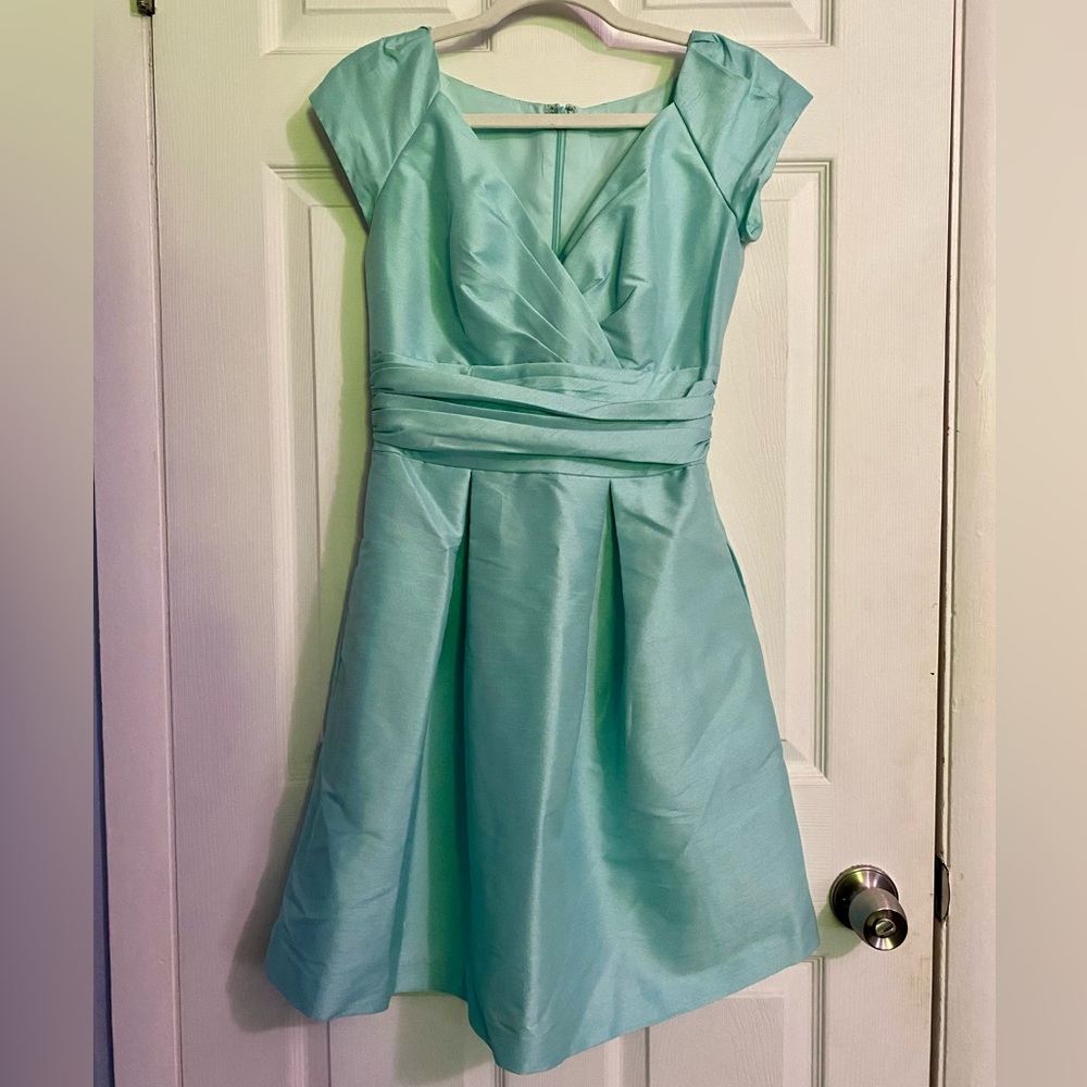 Alfred Sung mini dress, turquoise, size 6, with pockets!